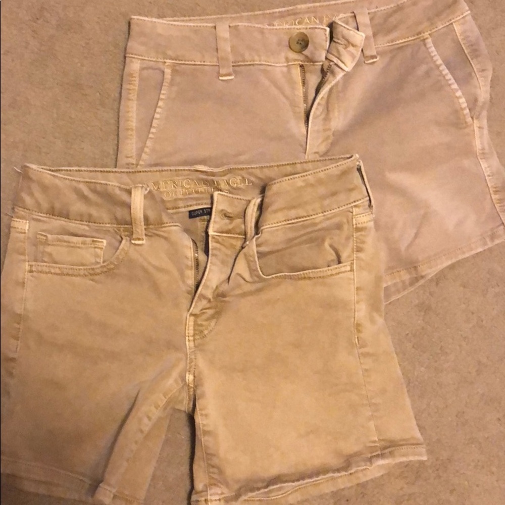 2 Pair AE midi shorts (khaki) size 2